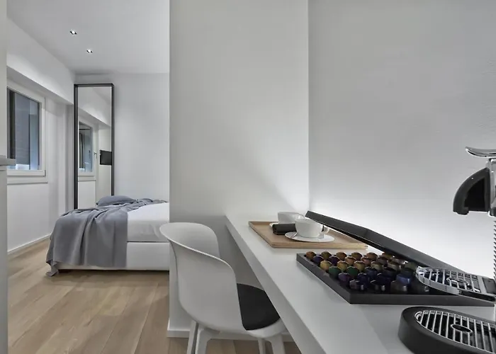 Luxury Collection - Shantung - Milano 33 Aparthotel 4*